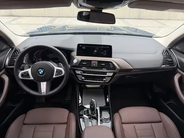 BMW X3 2021