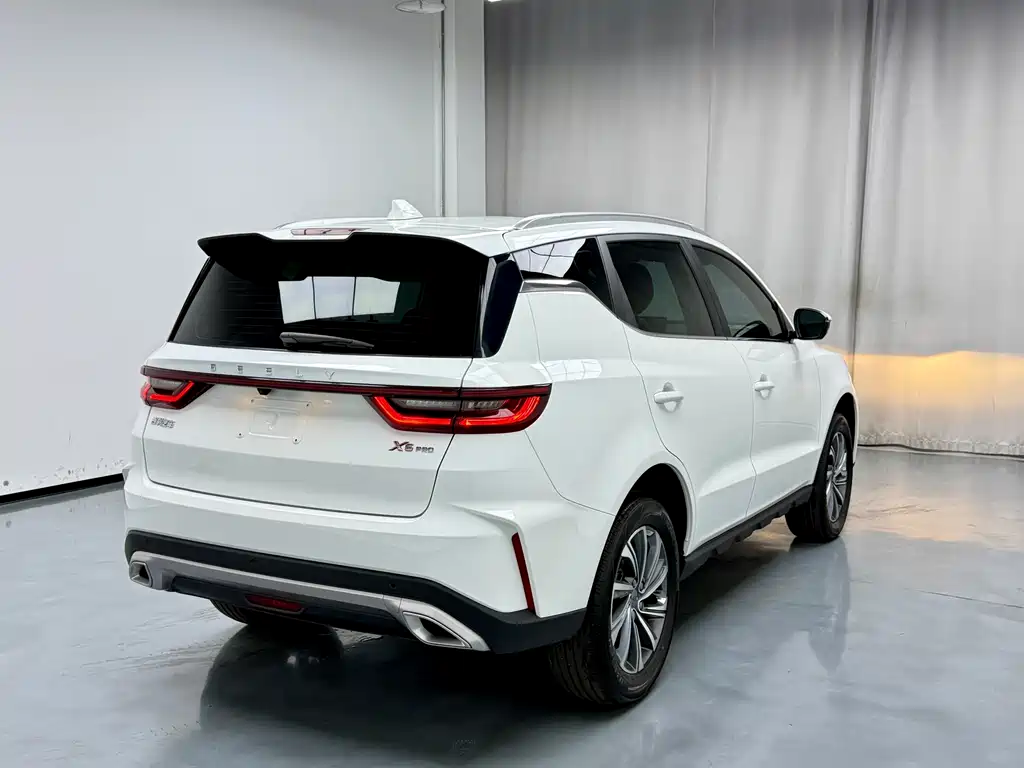 Geely Vision X6 2022 — фото 20