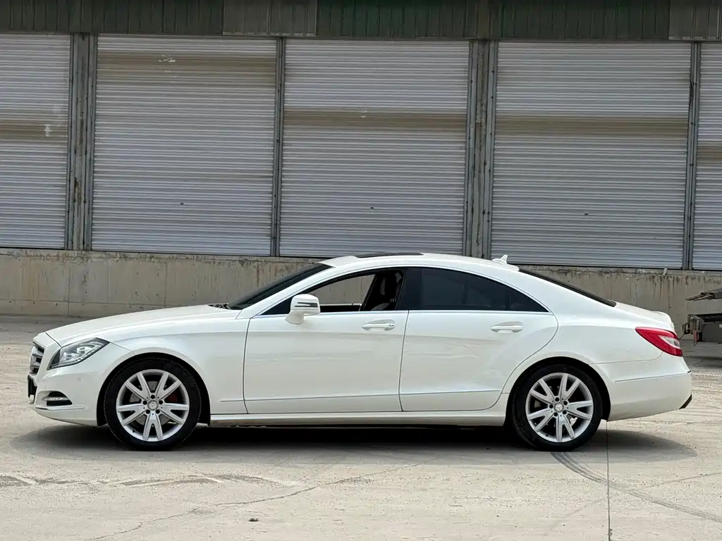Mercedes-Benz CLS 2013 — фото 4