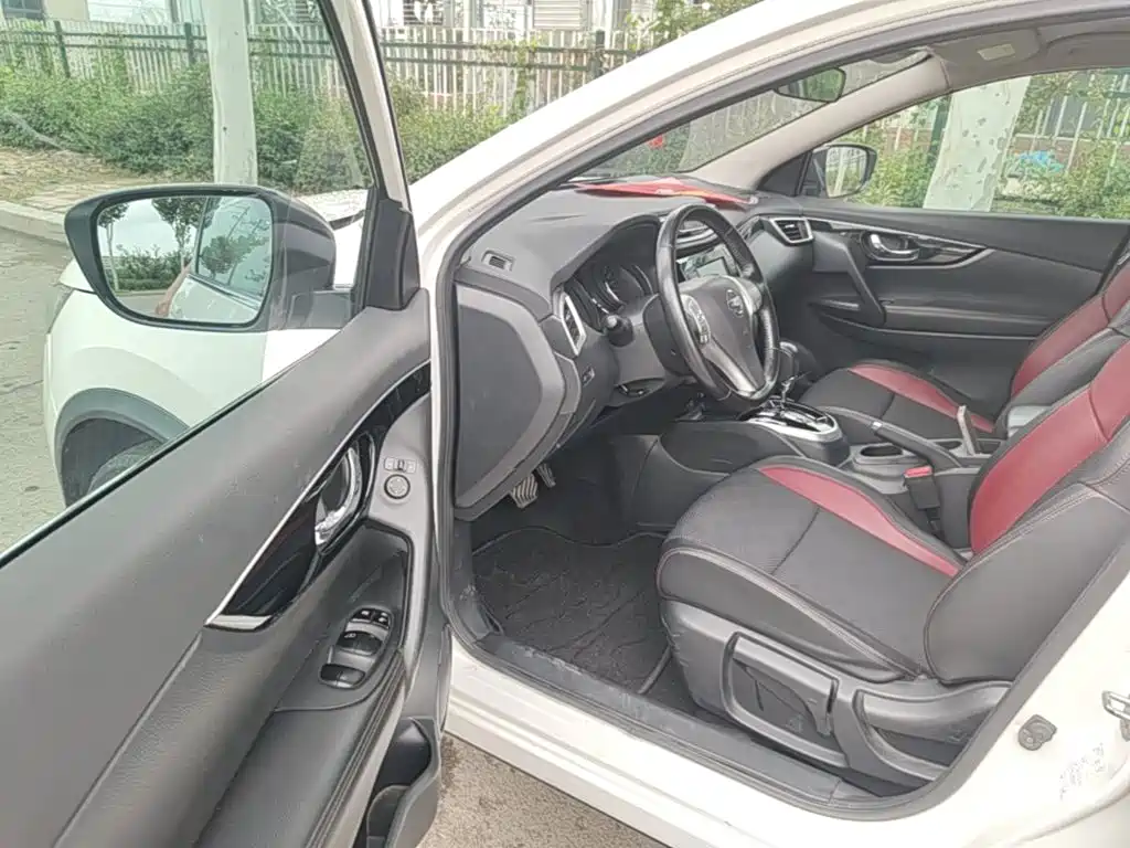 Nissan Qashqai 2018 — фото 16