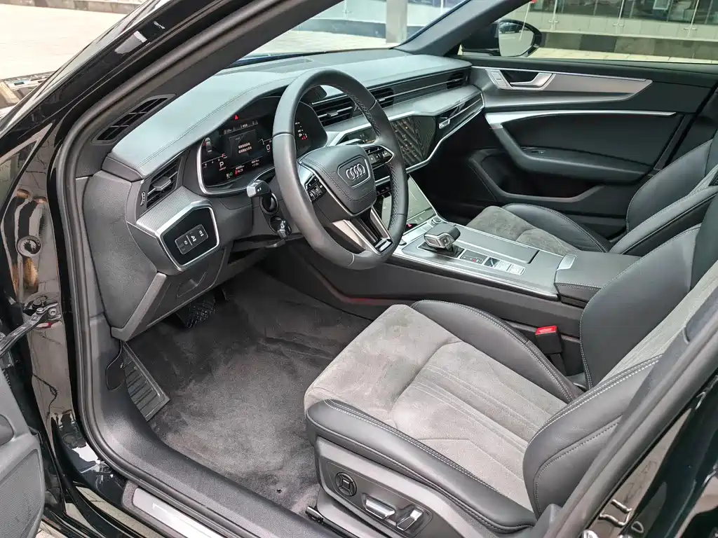 Audi A6L 2024