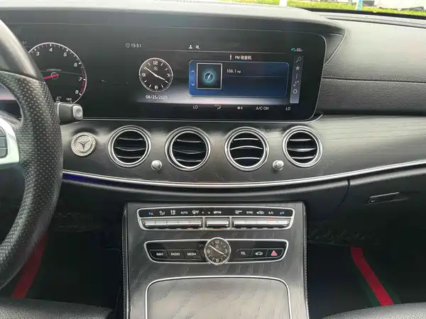 Mercedes-Benz E-Class 2018