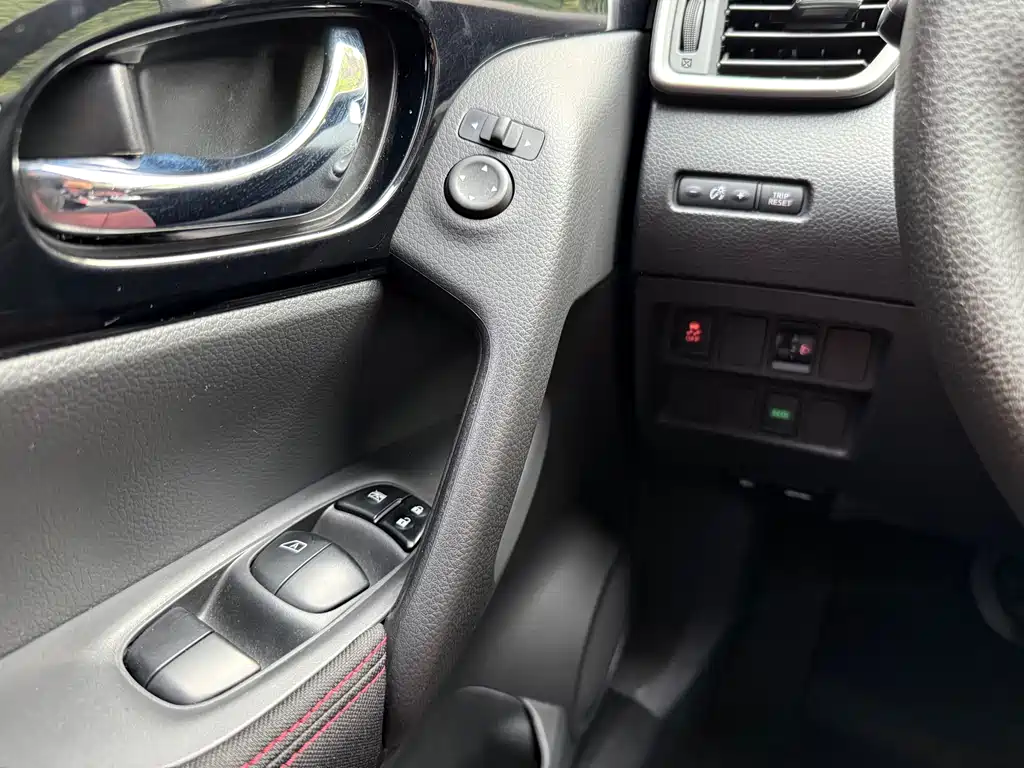 Nissan Qashqai 2016 — фото 13