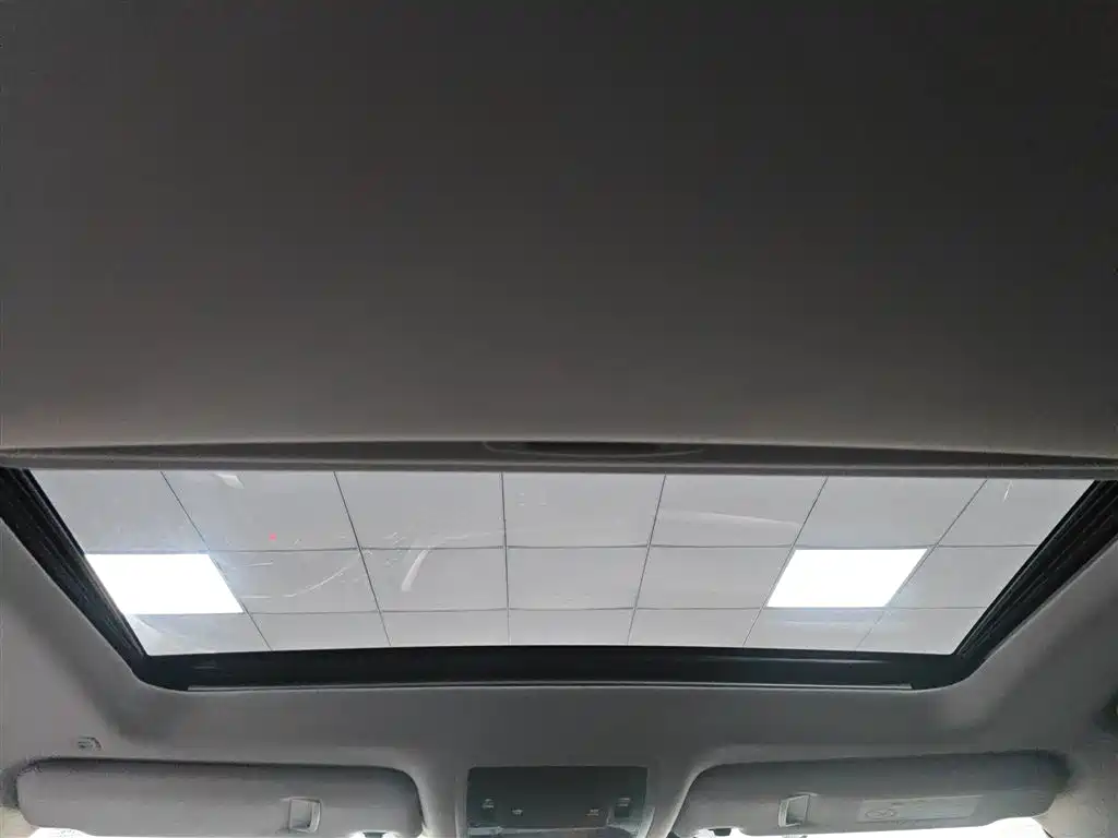 Lexus RX 2018 — фото 18