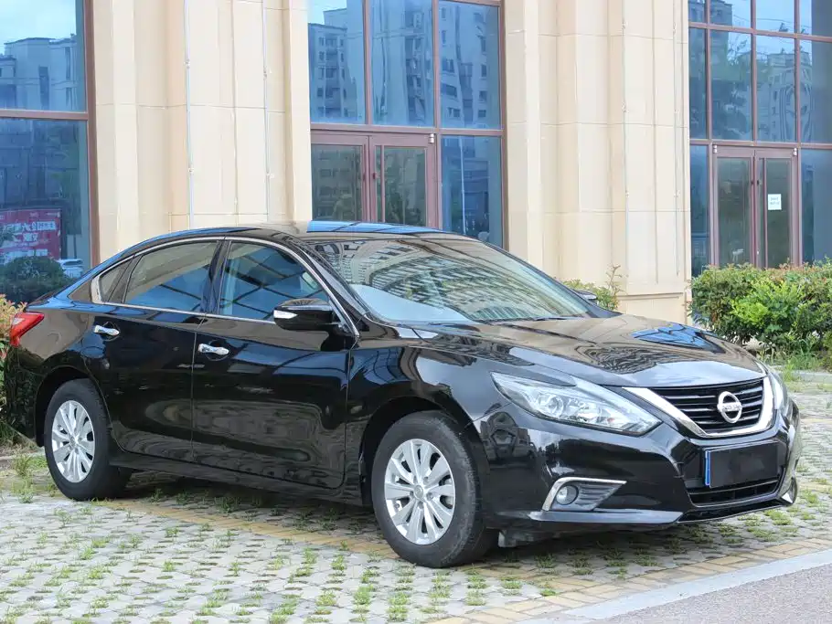 Nissan Teana 2018