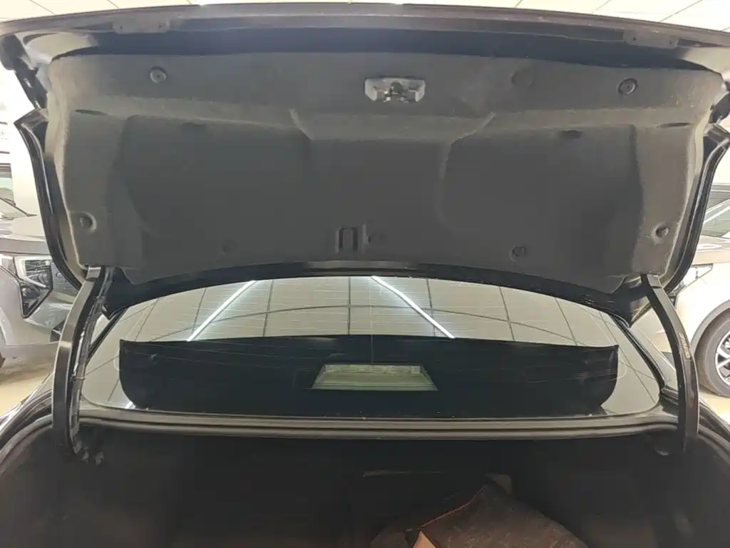 Nissan Teana 2018 — фото 19