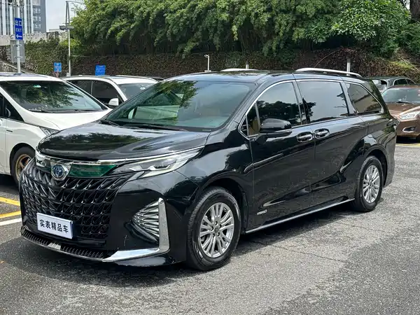 Toyota Sienna 2022