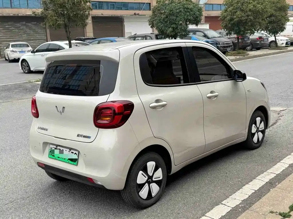 Wuling Hongguang MINIEV 2025