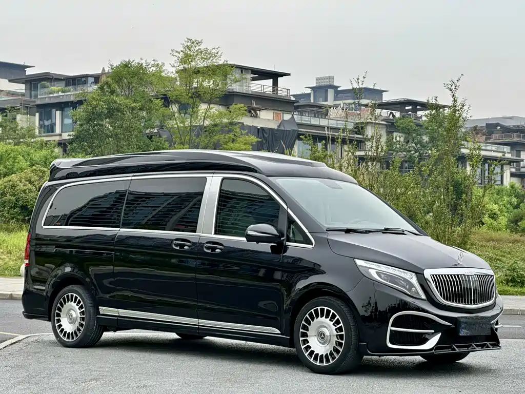 Mercedes-Benz V-Class 2020 — фото 2