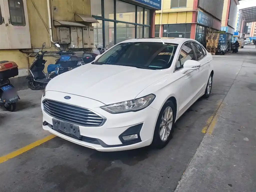 Ford Mondeo 2019 — фото 2