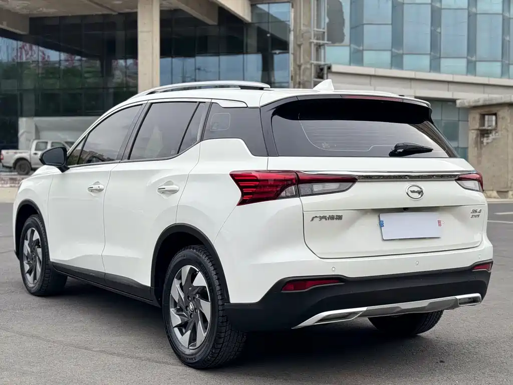GAC Motor Trumpchi GS4 2021 — фото 5