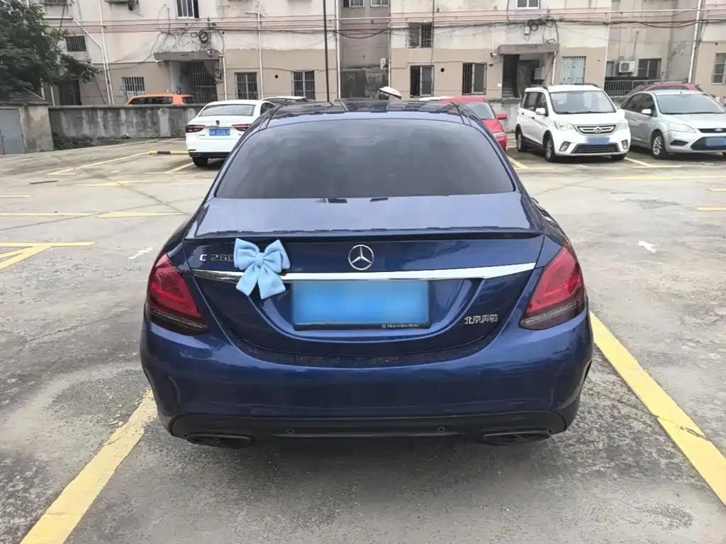 Mercedes-Benz C-Class 2019