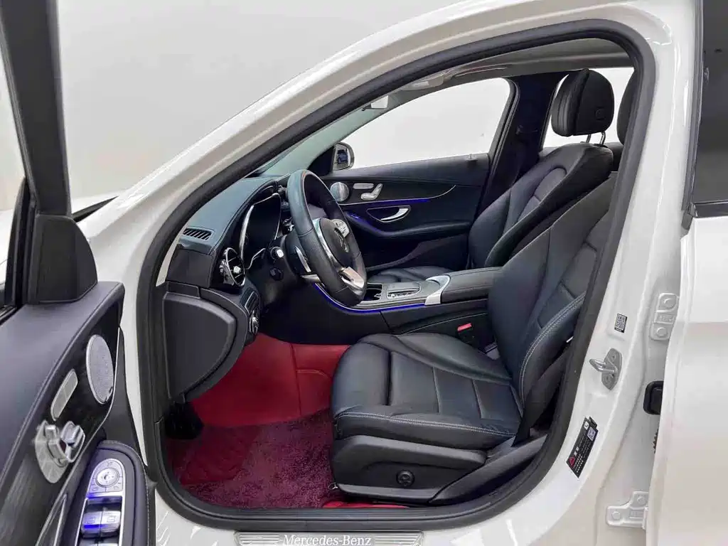Mercedes-Benz C-Class 2022 — фото 12