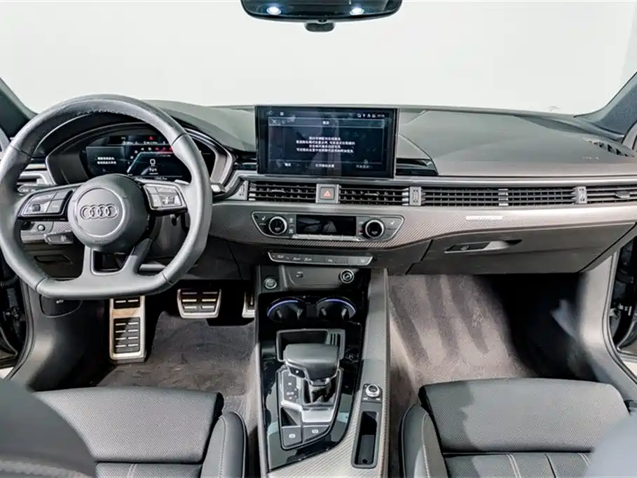 Audi A4L 2023 — фото 11