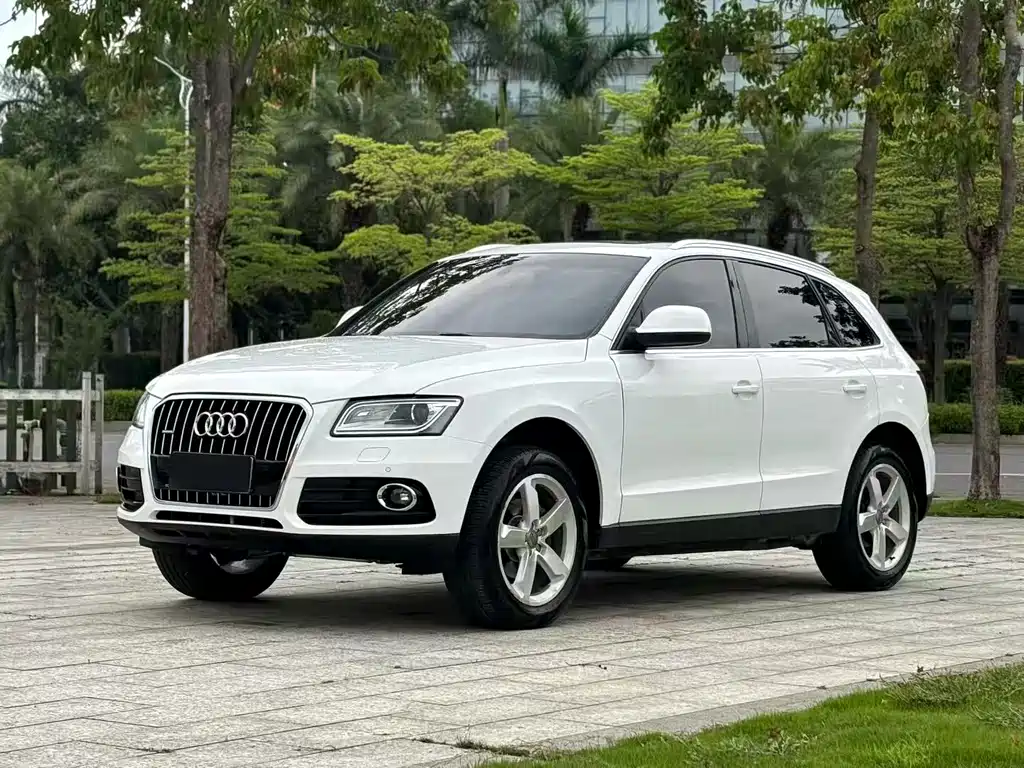 Audi Q5 2015 — фото 1