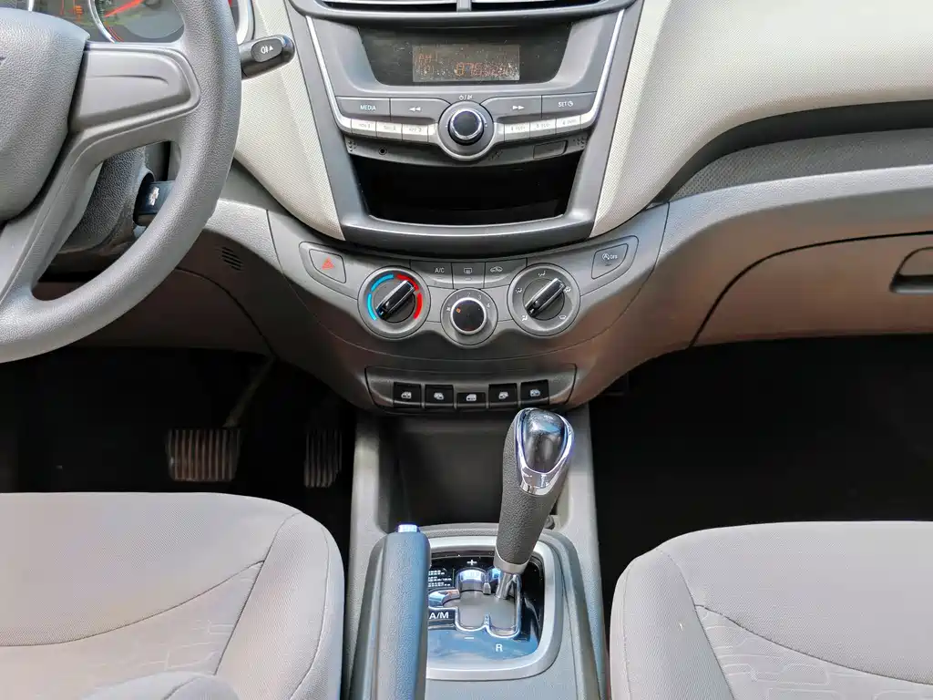Chevrolet Sail 2015 — фото 9