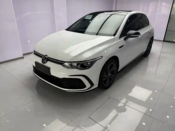 Volkswagen Golf 2022