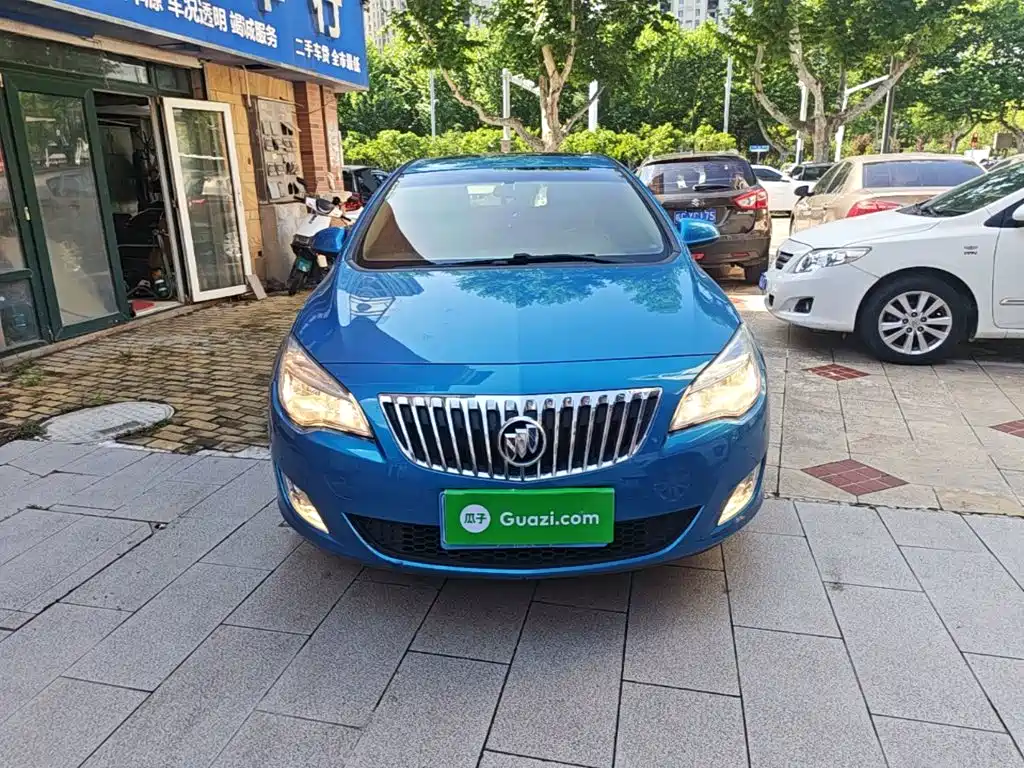 Buick Excelle 2014