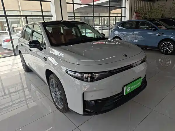 Leapmotor C10 2025