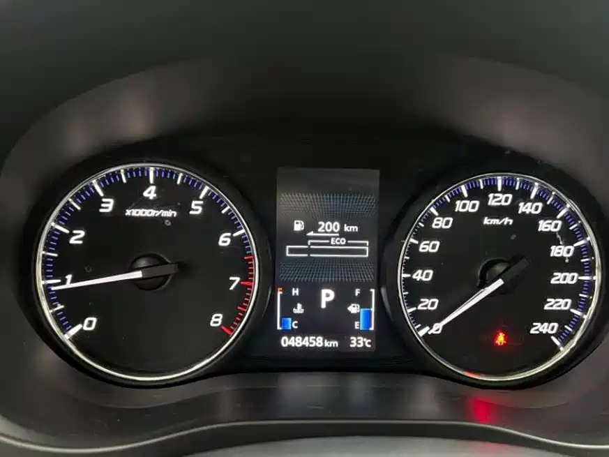 Mitsubishi Outlander 2022 — фото 11