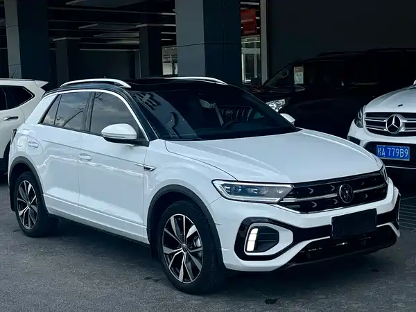 Volkswagen T-Roc 2023