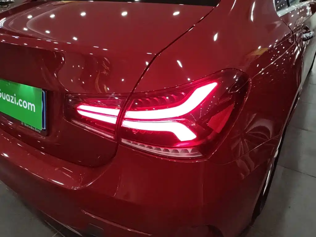 Mercedes-Benz A-Class 2022 — фото 8