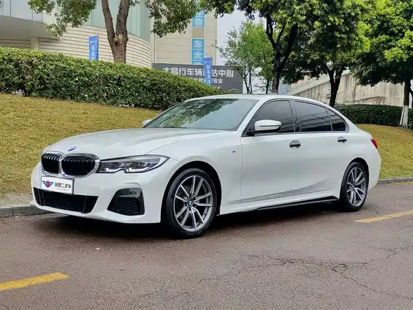 BMW 3 Series 2022