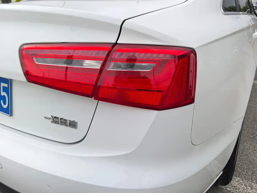 Audi A6L 2016 — фото 8