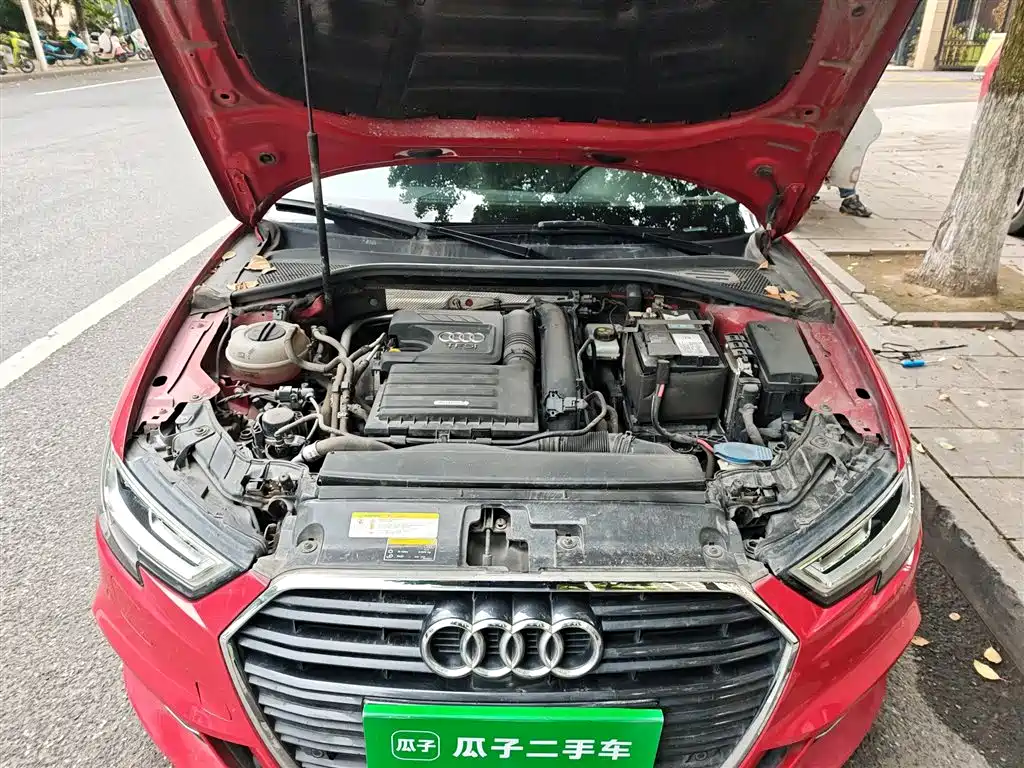 Audi A3 2019 — фото 11
