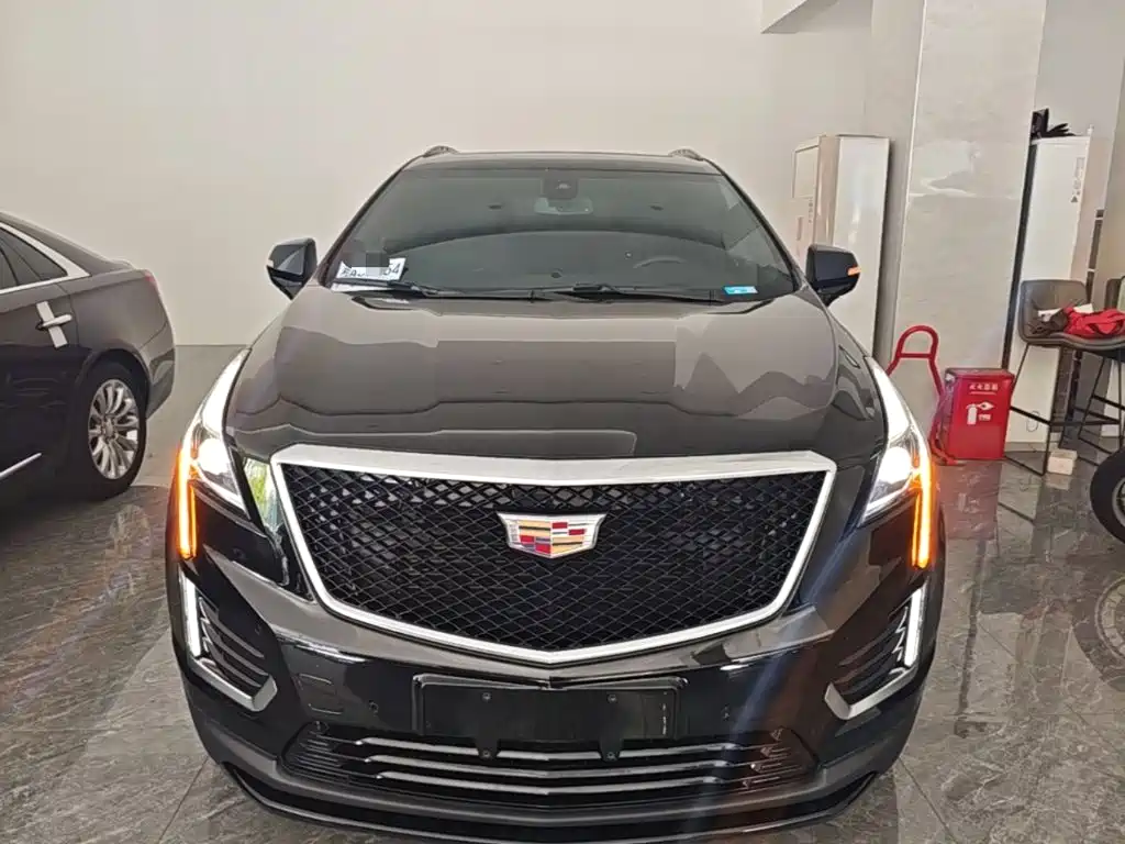 Cadillac XT5 2023 — фото 3
