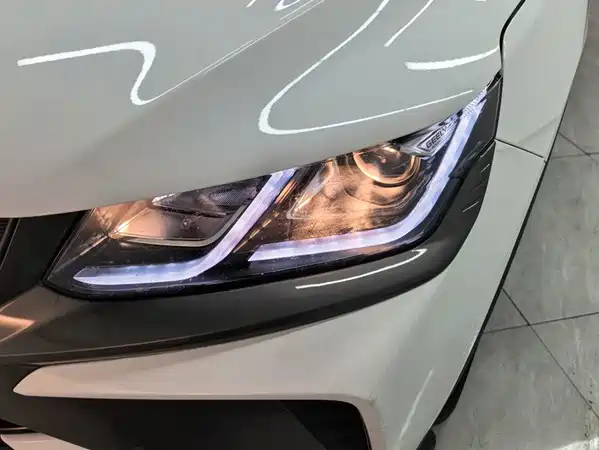 Geely Binyue 2022