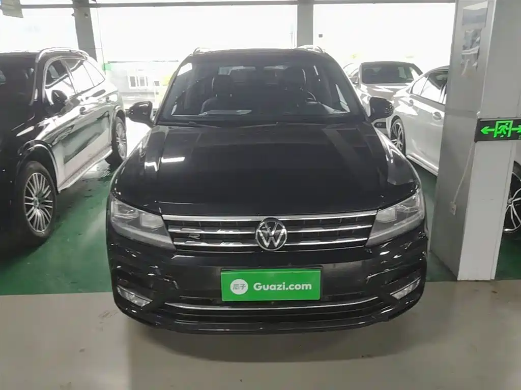 Volkswagen Tiguan L 2021 — фото 3