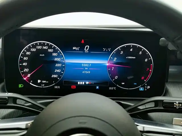 Mercedes-Benz C-Class 2023 — фото 3