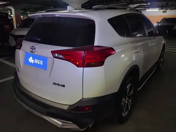 Toyota RAV4 2016
