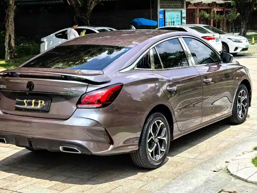 MG MG5 2022