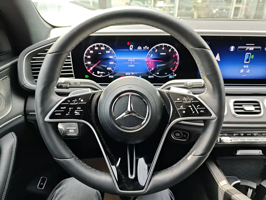 Mercedes-Benz GLE 2023 — фото 11