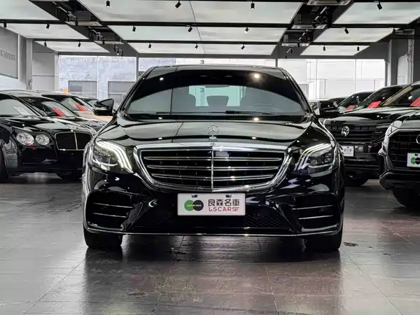 Mercedes-Benz S-Class 2020