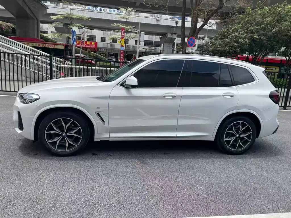 BMW X3 2022 — фото 3