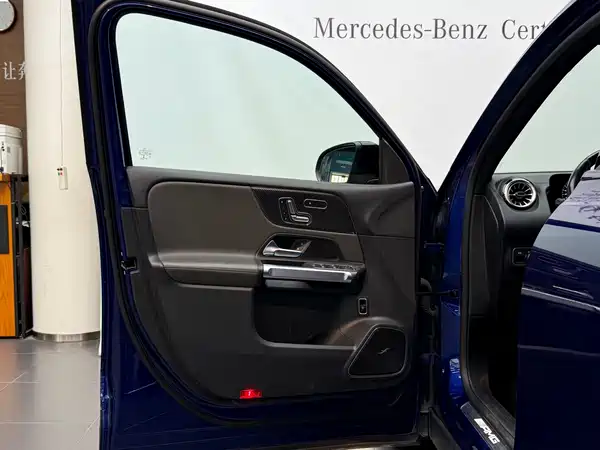 Mercedes-Benz GLB AMG 2024