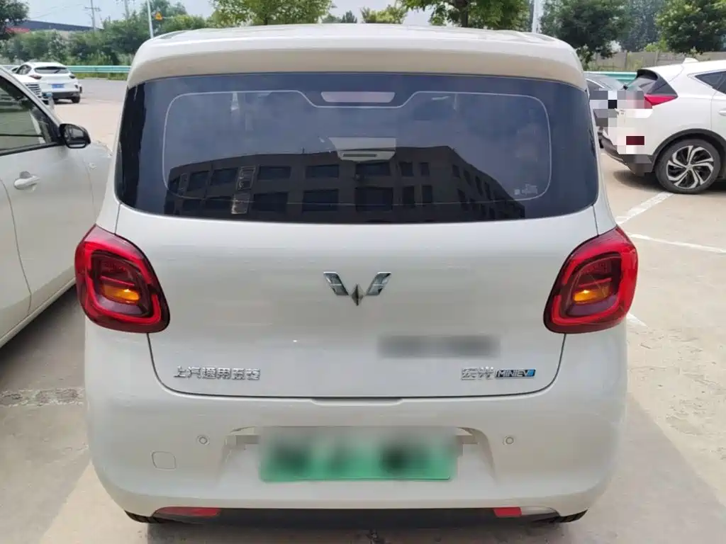 Wuling Hongguang MINIEV 2025