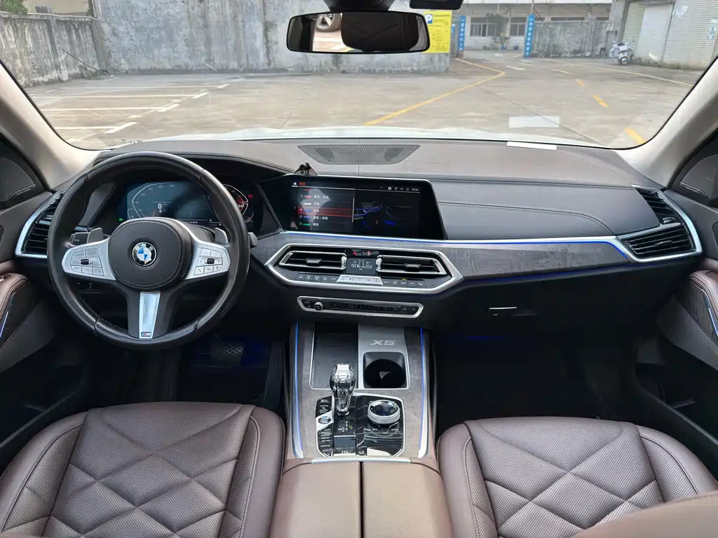 BMW X5 2023 — фото 14