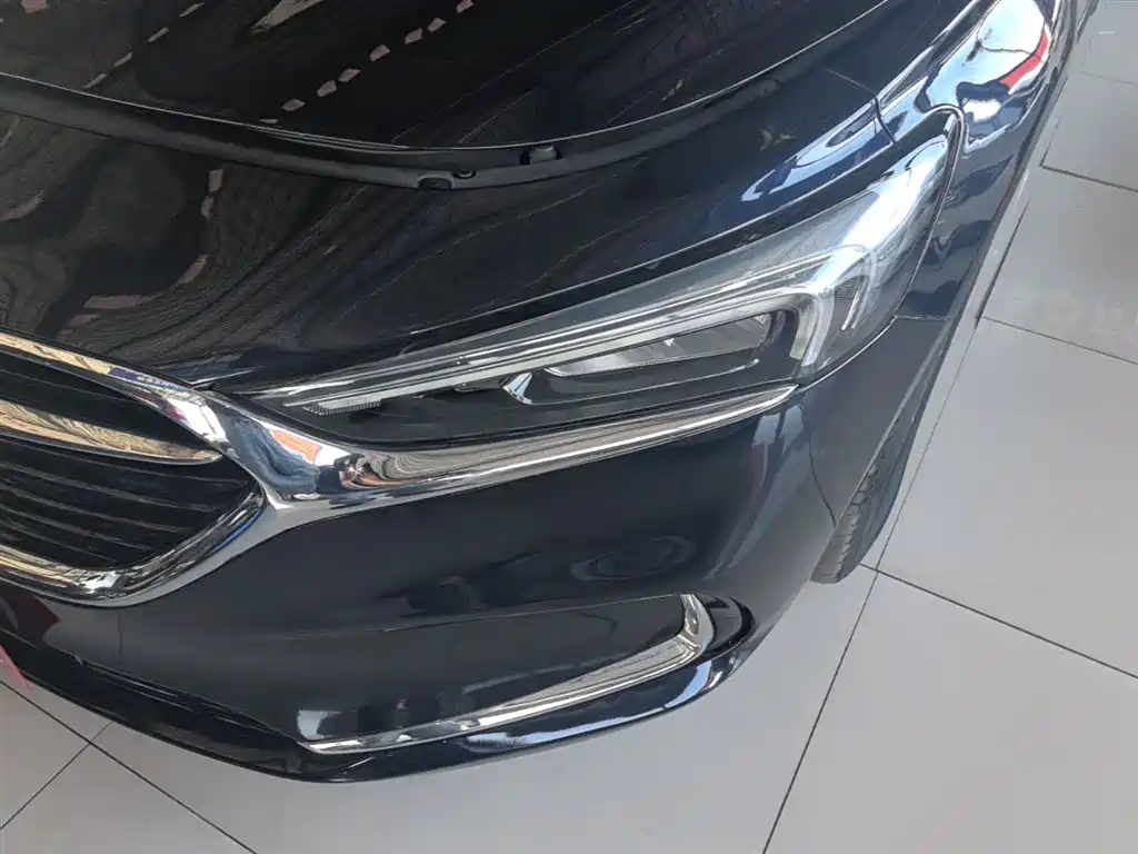 Buick LaCrosse 2020 — фото 24
