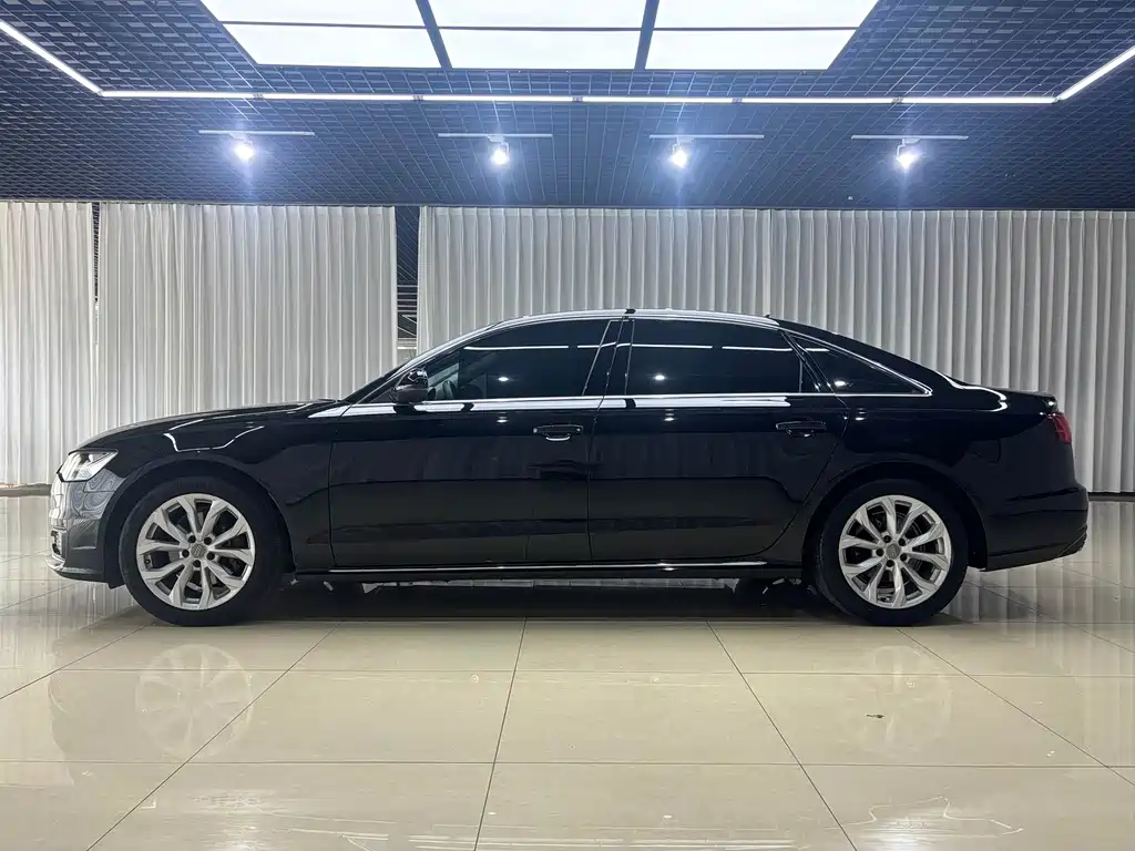 Audi A6L 2021