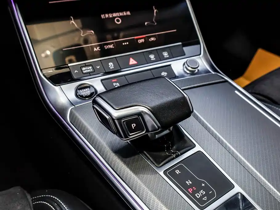 Audi A7L 2024 — фото 33