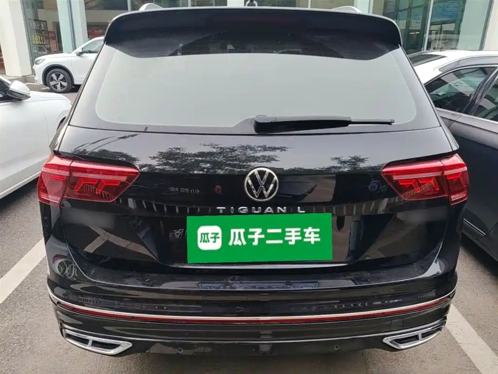 Volkswagen Tiguan L 2023 — фото 6