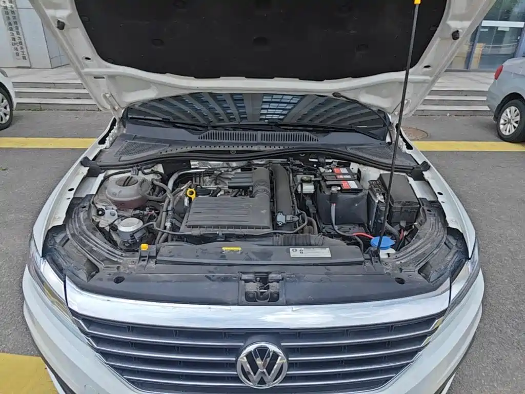 Volkswagen Lavida 2019 — фото 20