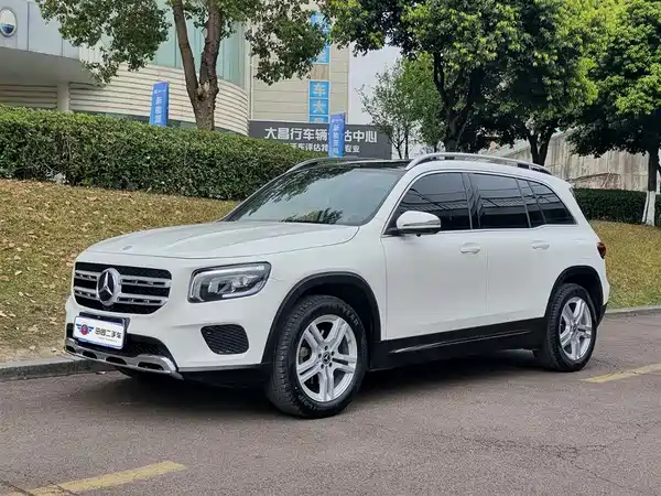 Mercedes-Benz GLB 2022