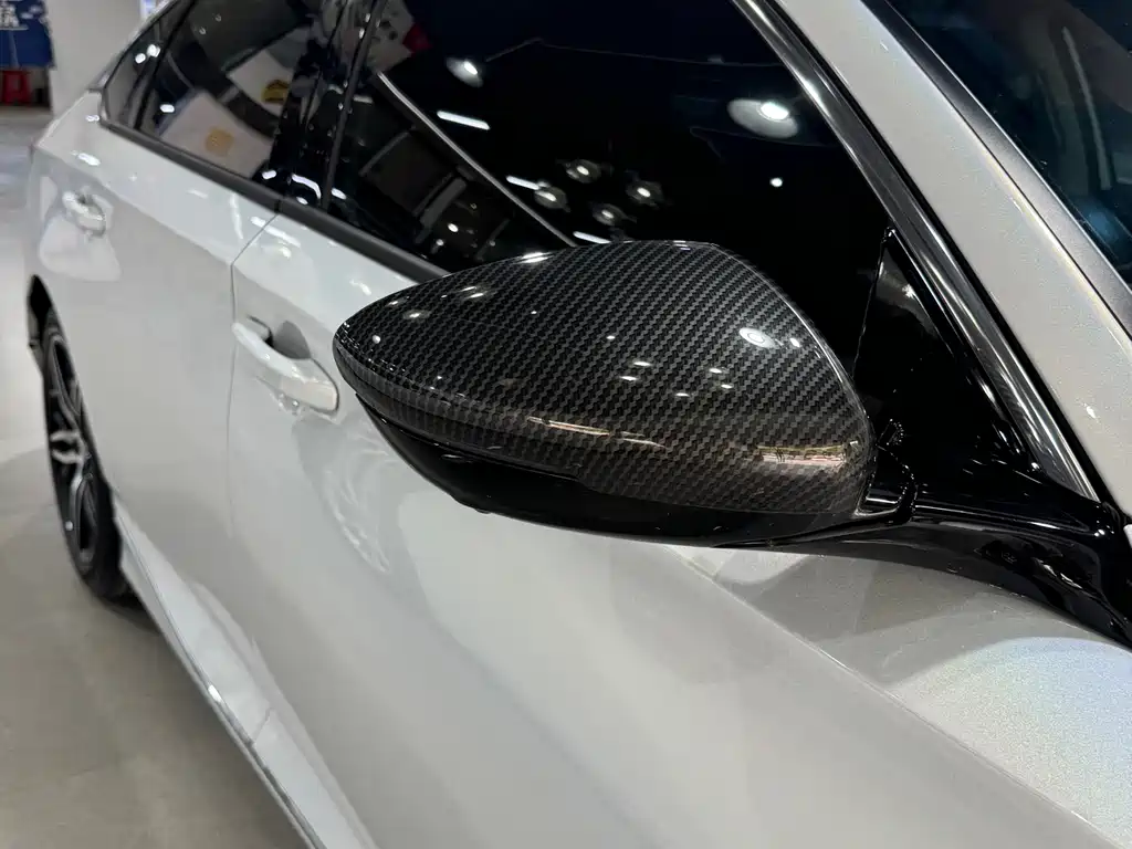 Honda Accord 2023 — фото 19