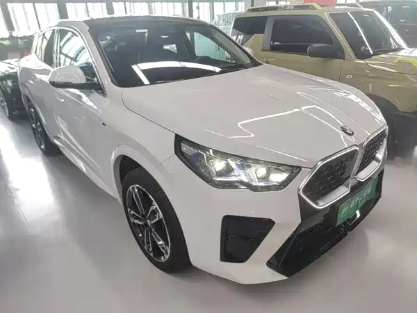BMW X2 2025