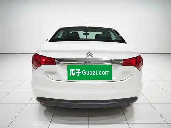 Citroën C4L 2014